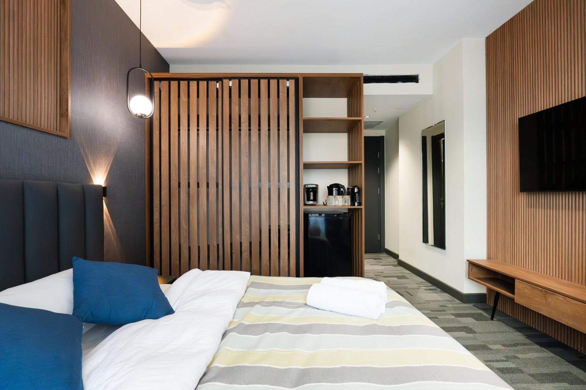 Nova Luxe Hotel & Residences Batoumi Extérieur photo