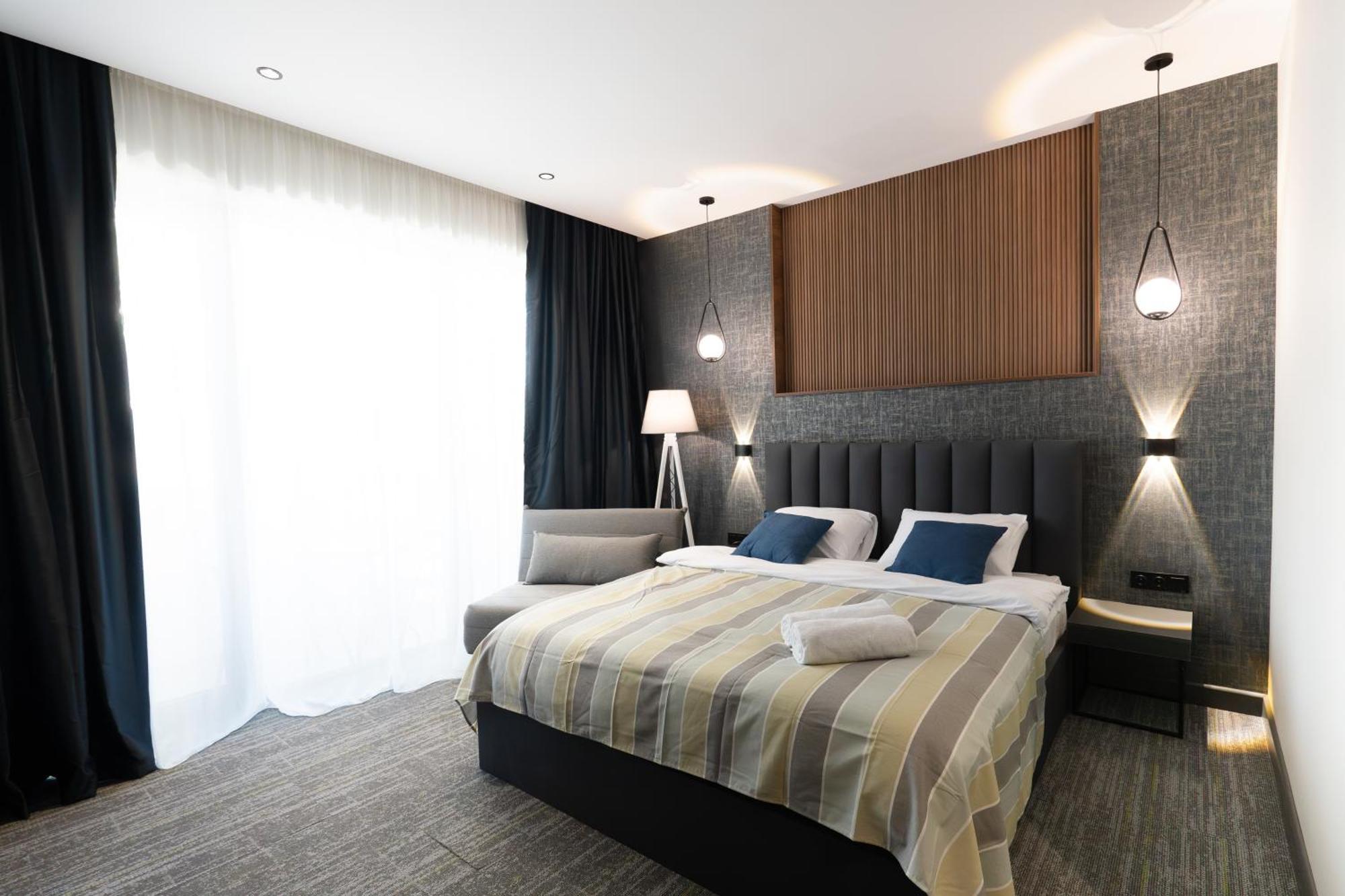 Nova Luxe Hotel & Residences Batoumi Extérieur photo
