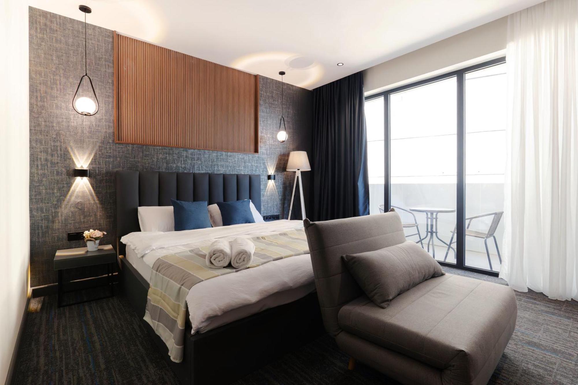 Nova Luxe Hotel & Residences Batoumi Extérieur photo